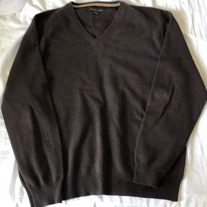 Cashmere brown sweater. Size XL